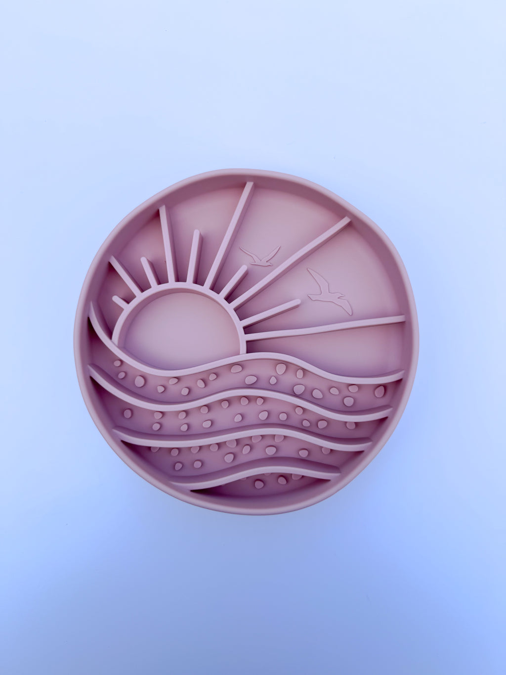 Ocean Waves Slow Feeder